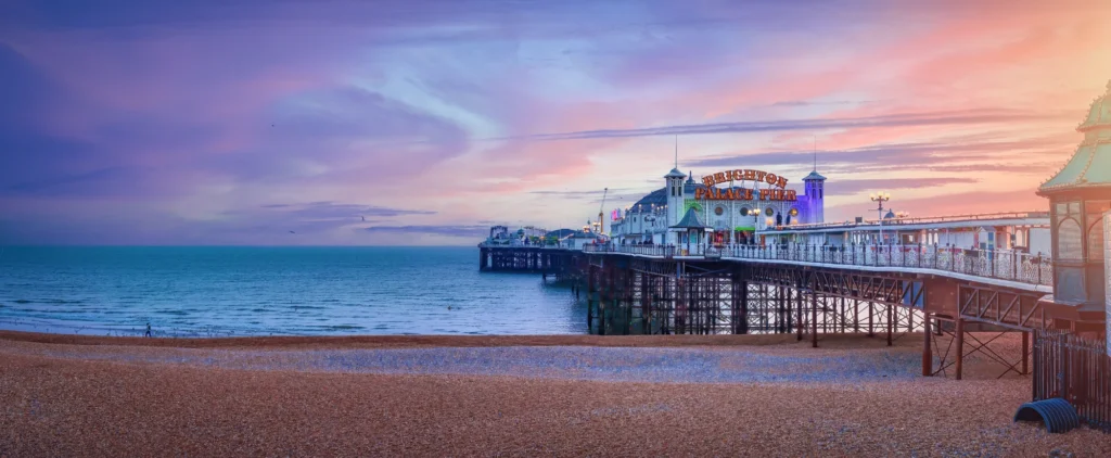 web design Brighton - pier and sea at sunset