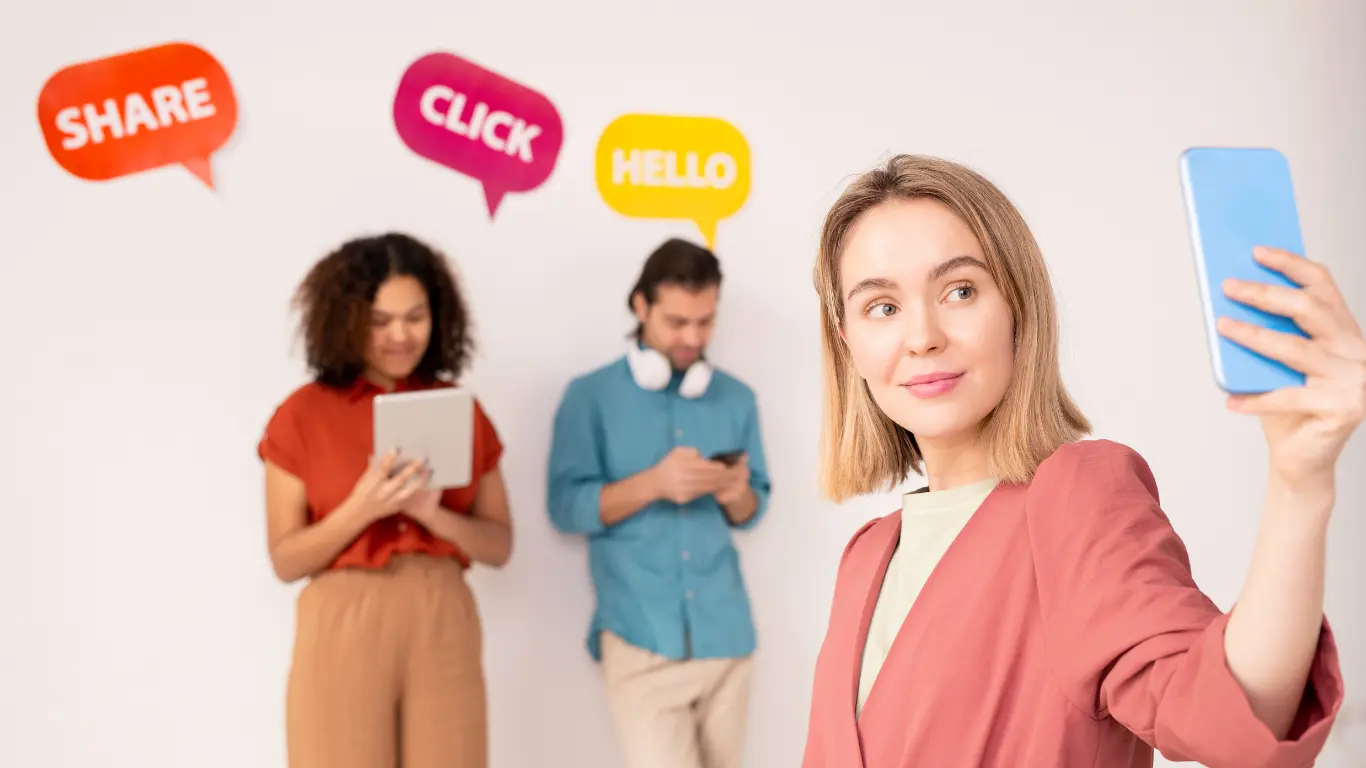 How much do Facebook ads cost? - They can vary significantly depending on several factors, including industry, target audience, and campaign objectives.