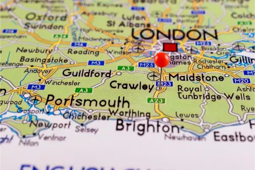 digital marketing crawley south east map with pin showing Crawley