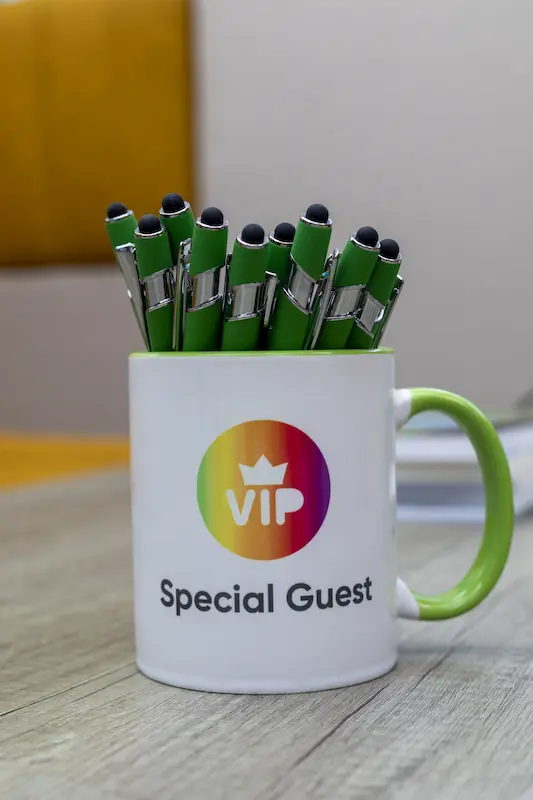 Special guest mug for marketing review attendees at growth by design